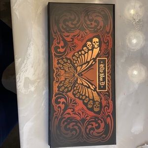 Kay Von D Monarch Eyeshadow Palette